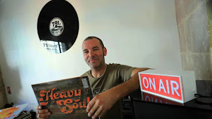 Photo n°11 de 79tours vinyl shop à Niort (Magasin de matériel Hi-Fi)