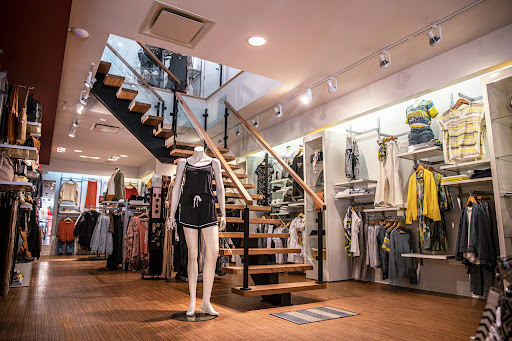 Boutique Marilyn Gallery - Canada