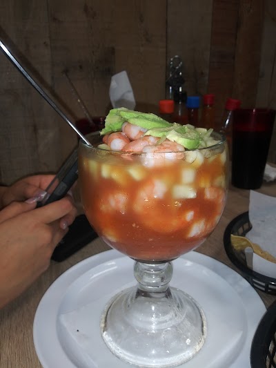 Las Palmitas Fish Taco Mariscos Los Reportados Imperial County California