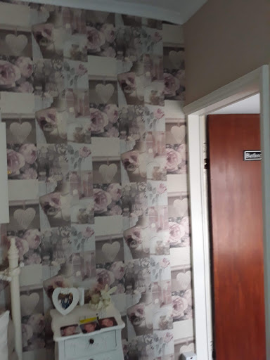 Annie Get Yer Brush Painter and Decorator