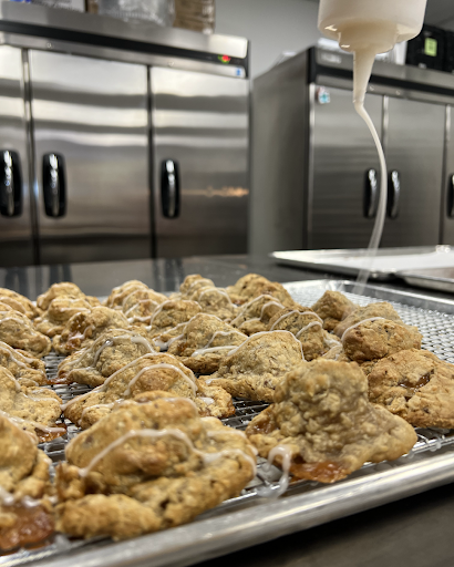 Moonshine Mountain Cookies & Ice Cream - Thumbnail
