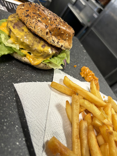 Photo 2 - Sainte-Burger