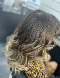 Photo n°9 de AM COIFFURE by Maroua à Saint-Étienne (Institut de beauté)