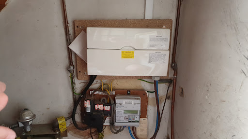 Electrician Essex Co - Thumbnail