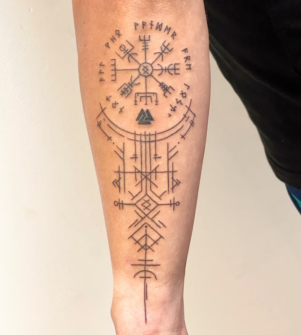 Mythic Tattoo Studio Calafell