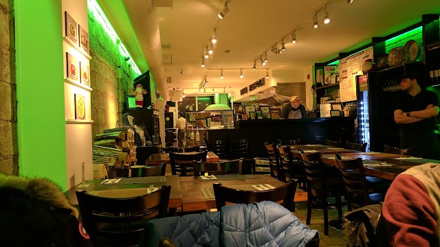 Viva Napoli Pizzeria