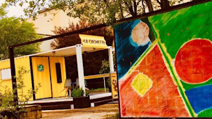 Photo n°16 de La Cachette des artistes à Boissy-le-Châtel (Cafétéria)