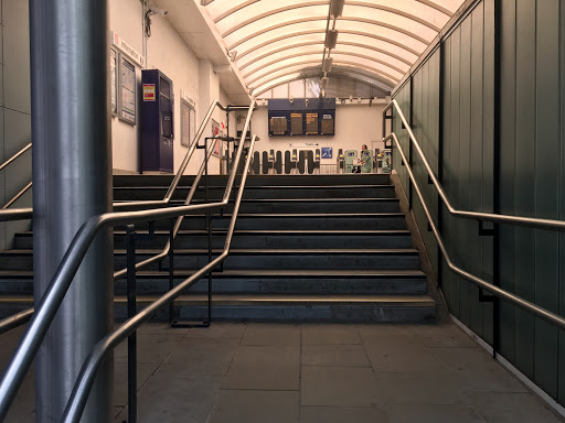 Salford Central railway station - Thumbnail