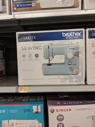 Walmart Delaware Plaza Gallery - United States