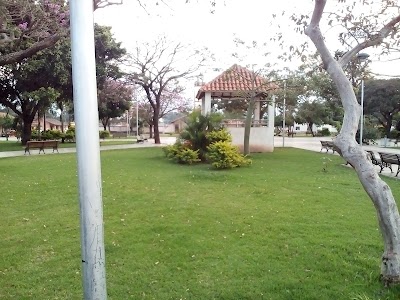 Photos of Main Plaza Paurito