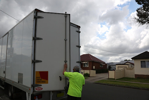 Roo’s Removals - Thumbnail
