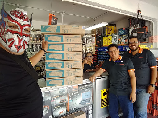 El Tiburón Hardware Store - Thumbnail