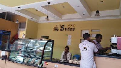 Photos of Snice Caf&eacute;
