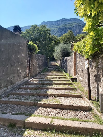 Sentiero Del Pellegrino