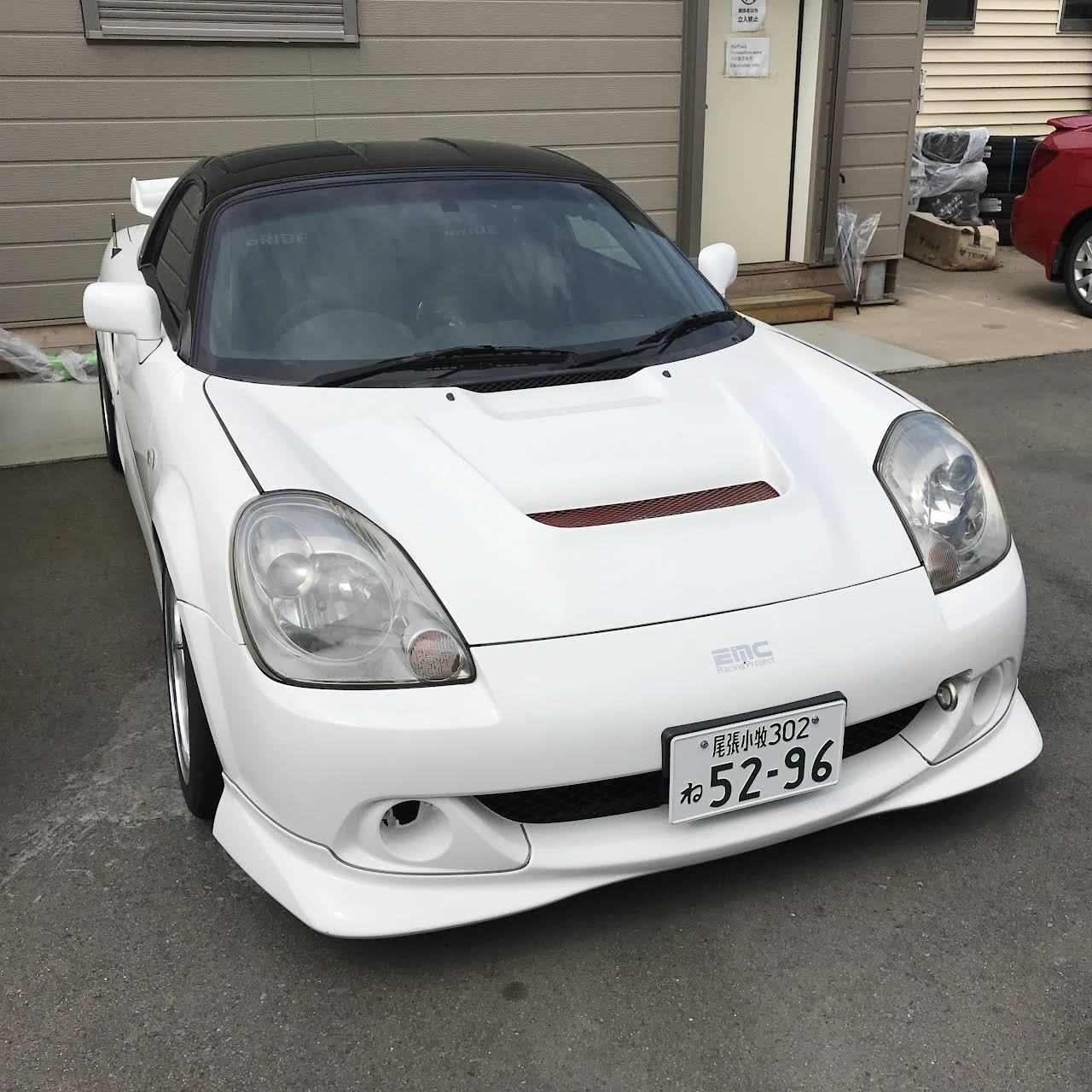 カーショップアイルー 小牧店 小牧市の企業のオフィス 中古車販売店