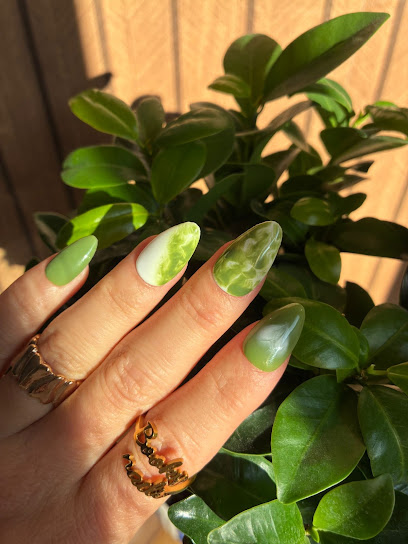 Bookynails