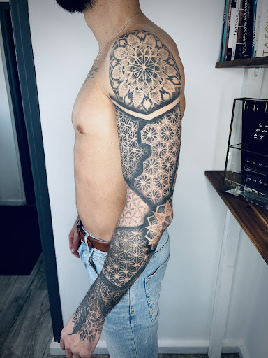 LC Ink Tattoo Shop - Thumbnail