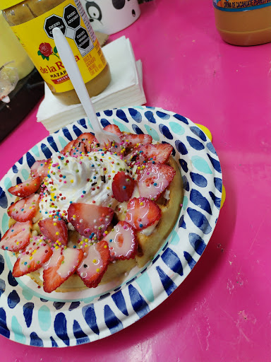 Marquesitas Crepas y Wafles Escandalosos - Thumbnail