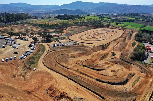 Rocco's Ranch - Visual