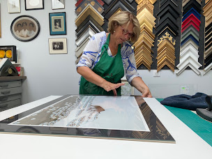 Photo n°5 de L'Ecoinçon - Atelier d’encadrement sur rendez-vous à Sèvres (Magasin d'encadrement)