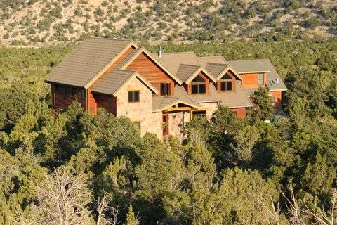 Stone Canyon Inn by null