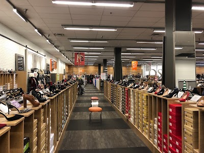 DSW Designer Shoe Warehouse