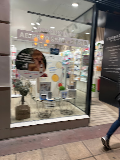 Farmacia Carmen Soteras Gallery - Spain