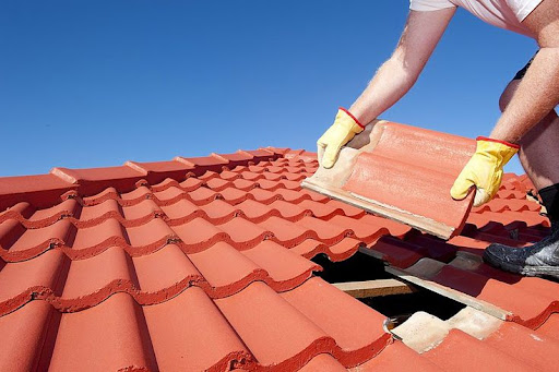 M S Roof Repairs Belfast Logo