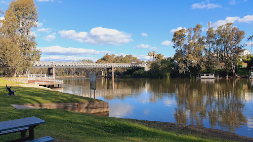 Ball Park Lagoon, Corowa (access via Edward Street)