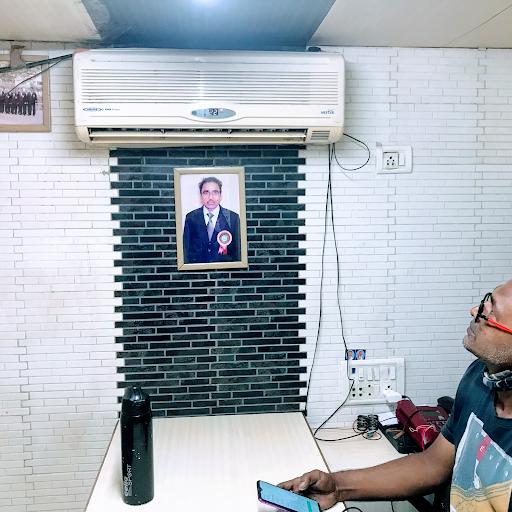 This is a tata voltas split air conditioner we work this air conditioner ges filling and servicin… post image