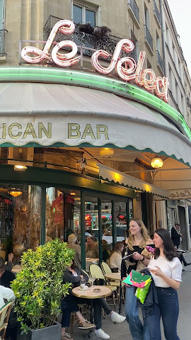 Le Select (Paris) by null