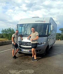 Photo n°18 de Easy Rachat Camping car à Ahetze (Concessionnaire de véhicules de loisirs)