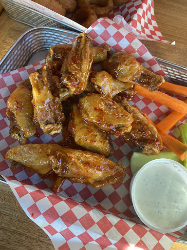 Shazzy's Bar and Grill - Thumbnail