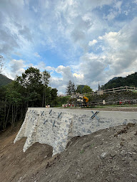 Photo n°5 de LES CORDISTES CHABLAISIENS à Morzine (Société de travaux publics)