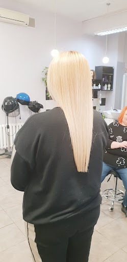 ""Sk - Studio"" . Fryzjer, Kosmetyczka, Manicure, Pedicure, Żel, Henna, Zabiegi na twarz, Wosk,