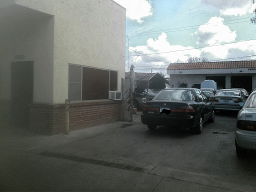 N D Auto Center Gallery - United States