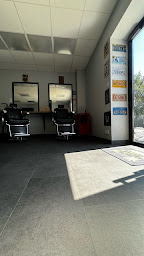 Photo n°10 de LE SALON D'ALEXIS MONTBAZON (+ ESPACE COWORKING COIFFURE) à Montbazon (Espace de coworking)