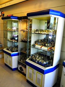 7 Star Watches, The best shop to buy original watches in Faisalabad, Pakistan. faisalabad