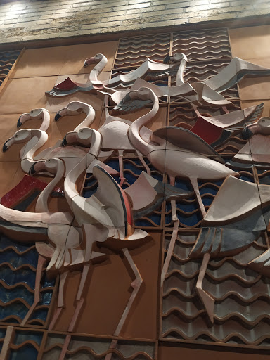Bassorilievo in ceramica "I fenicotteri"