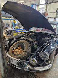 Photo n°2 de Garage de la vache noire à Ressons-le-Long (Service de restauration d'automobiles)