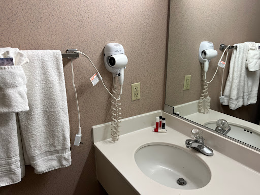 Ramada Plaza by Wyndham Albuquerque Midtown - Thumbnail