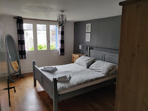 Photo n°28 de Chez Paille à Cressat (Agence de location de maisons de vacances)