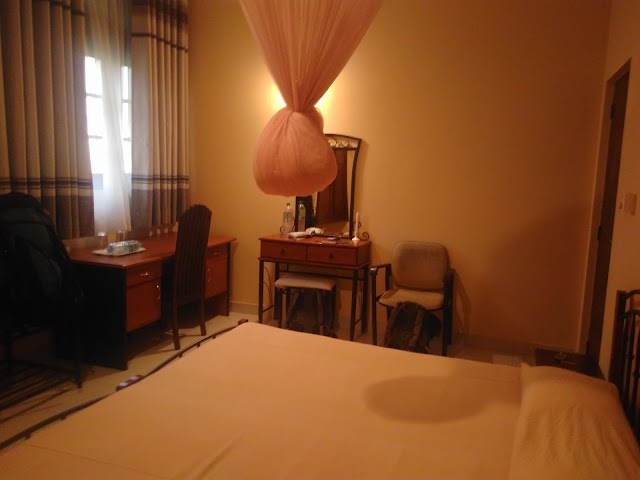 Freedom Lodge