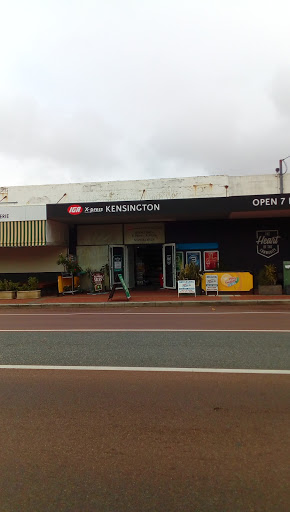 IGA Local Grocer Kensington Logo