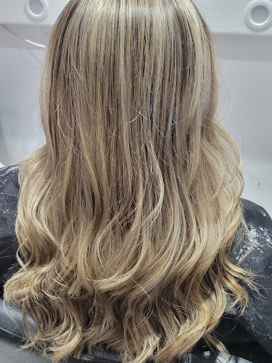 ARO Salon - Visual