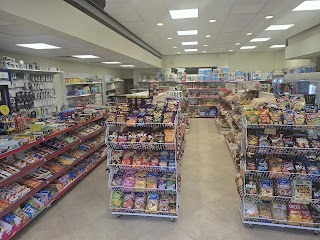 Dudley Local Convenience Store