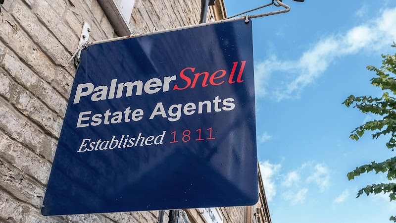 Palmer Snell Sales and Letting Agents Canford Heath photo 3