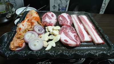 Photos of Min Korean Restaurant မီးန်ကိုရီးယားစားသောက်ဆိုင်