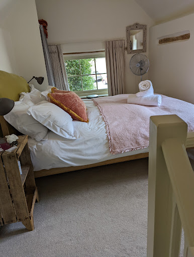 Horse Guards Inn - Thumbnail
