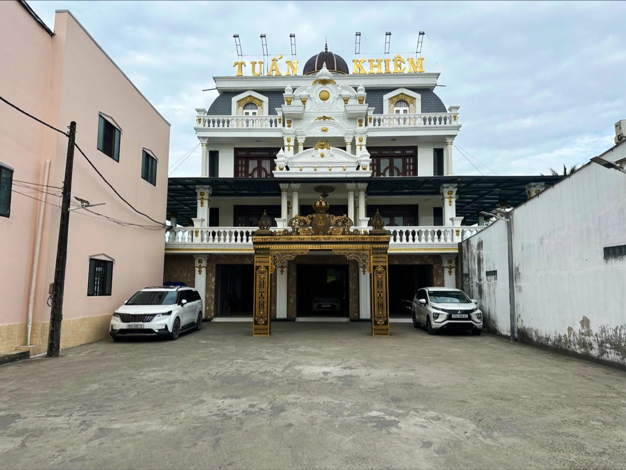 Nhà hàng - Khách sạn Tuấn Khiêm